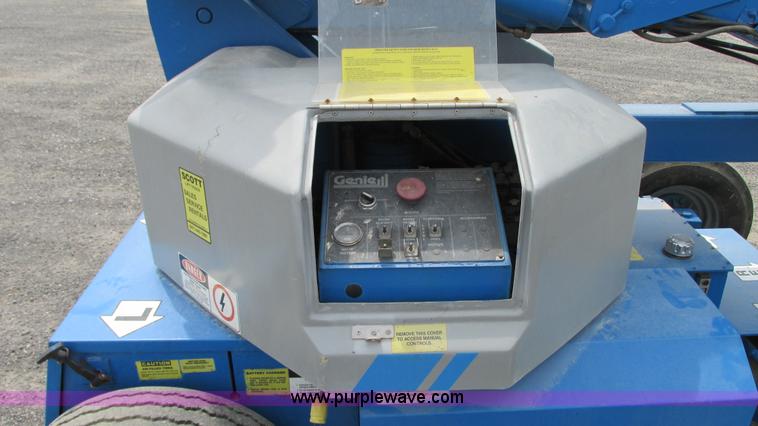 image for item G9100 1994 Genie Z-45/22 boom lift