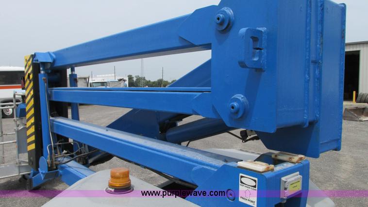 image for item G9100 1994 Genie Z-45/22 boom lift