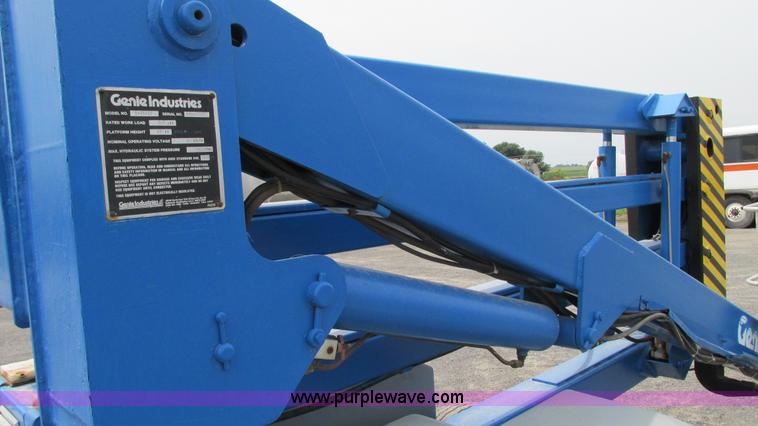 image for item G9100 1994 Genie Z-45/22 boom lift
