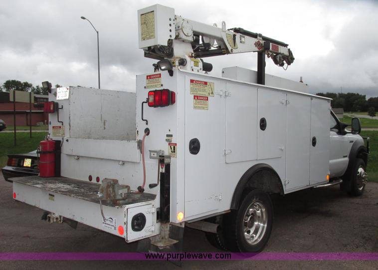 image for item G9974 2007 Ford F550 Super Duty XL utility truck