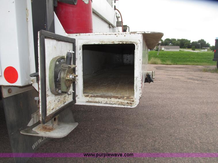 image for item G9974 2007 Ford F550 Super Duty XL utility truck