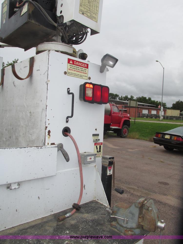 image for item G9974 2007 Ford F550 Super Duty XL utility truck