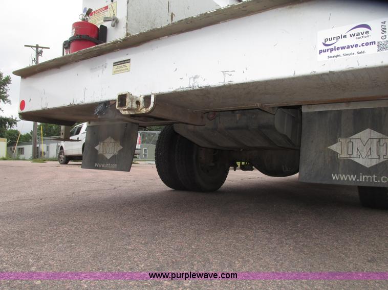 image for item G9974 2007 Ford F550 Super Duty XL utility truck