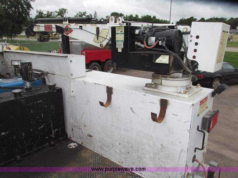 image for item G9974 2007 Ford F550 Super Duty XL utility truck