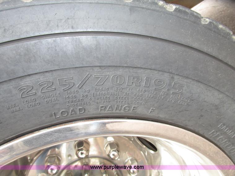 image for item G9974 2007 Ford F550 Super Duty XL utility truck