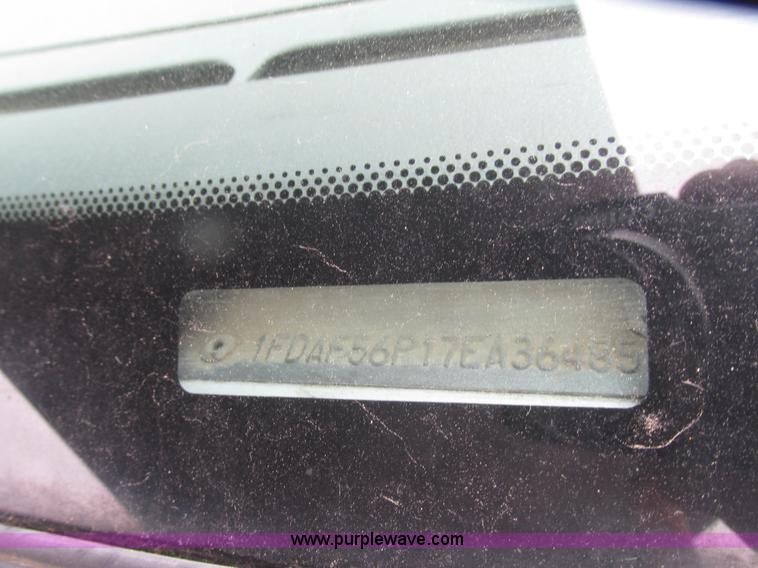 image for item G9974 2007 Ford F550 Super Duty XL utility truck