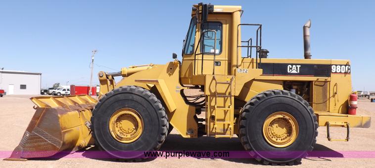 image for item H9142 1984 Caterpillar 980C wheel loader
