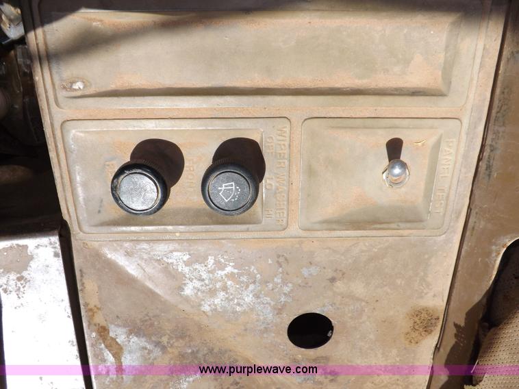 image for item H9142 1984 Caterpillar 980C wheel loader