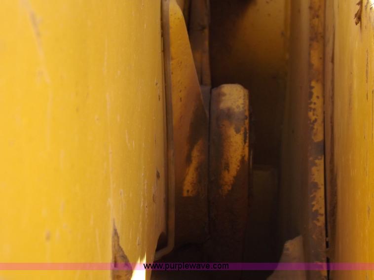 image for item H9142 1984 Caterpillar 980C wheel loader