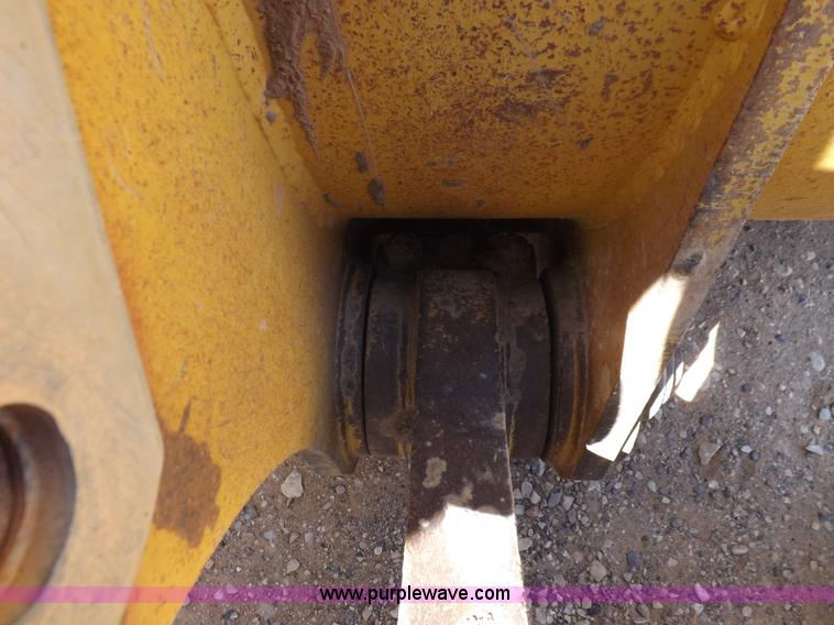 image for item H9142 1984 Caterpillar 980C wheel loader
