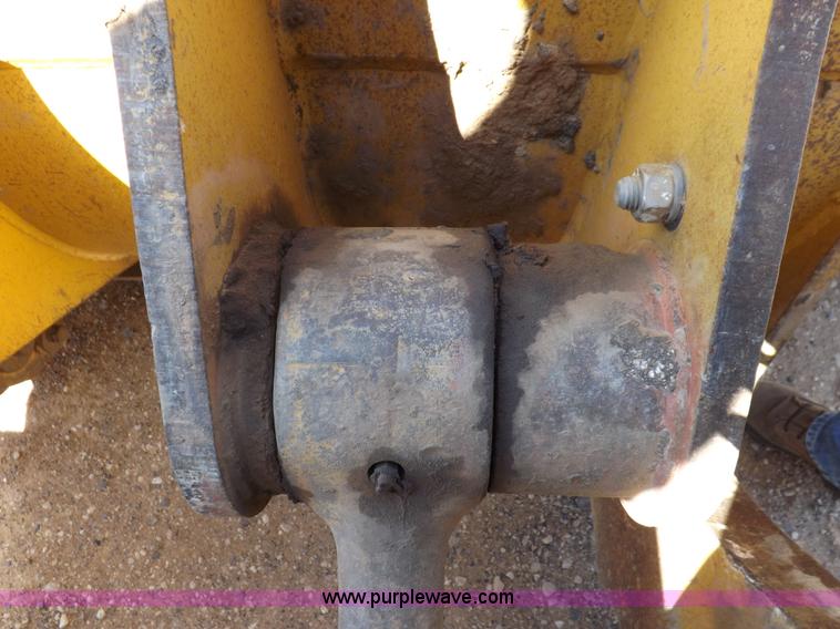 image for item H9142 1984 Caterpillar 980C wheel loader