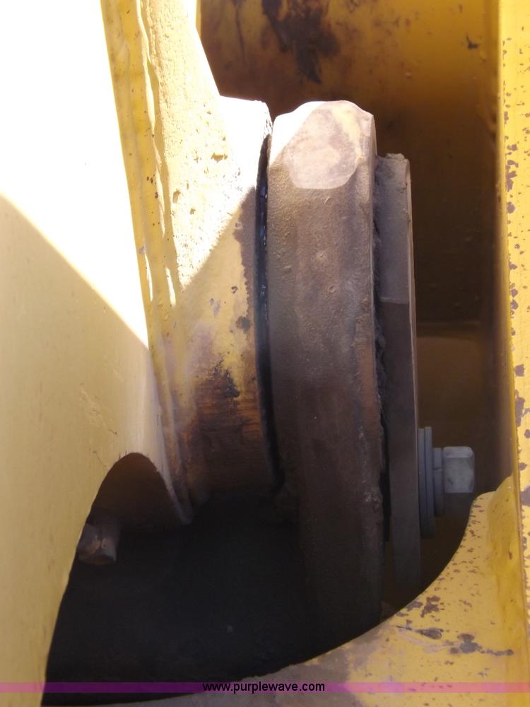 image for item H9142 1984 Caterpillar 980C wheel loader