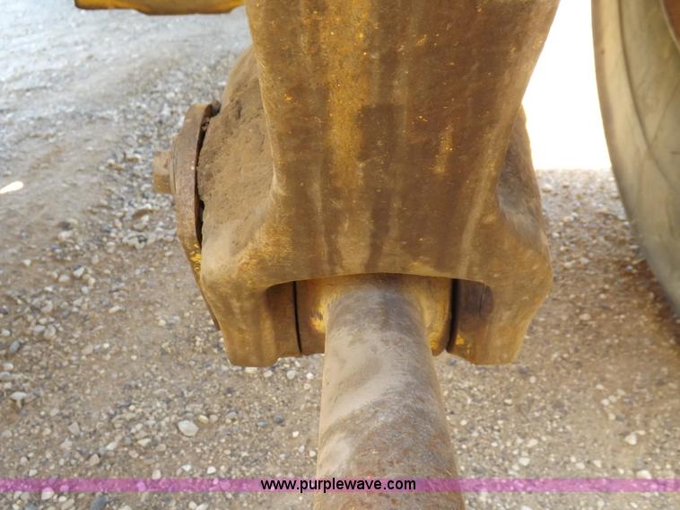 image for item H9142 1984 Caterpillar 980C wheel loader