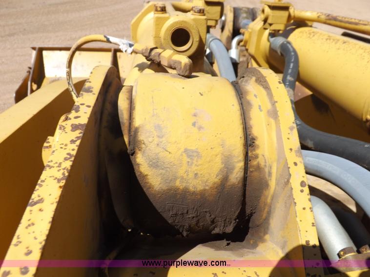 image for item H9142 1984 Caterpillar 980C wheel loader