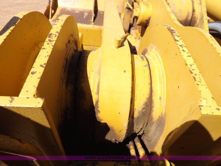 image for item H9142 1984 Caterpillar 980C wheel loader