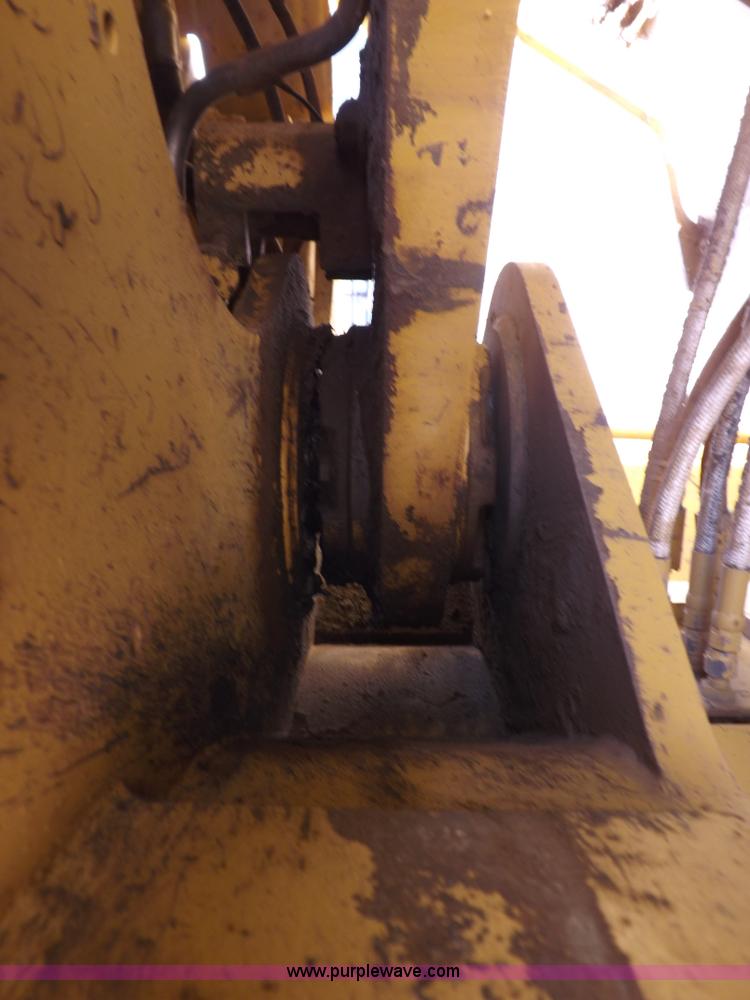 image for item H9142 1984 Caterpillar 980C wheel loader