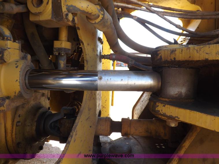 image for item H9142 1984 Caterpillar 980C wheel loader