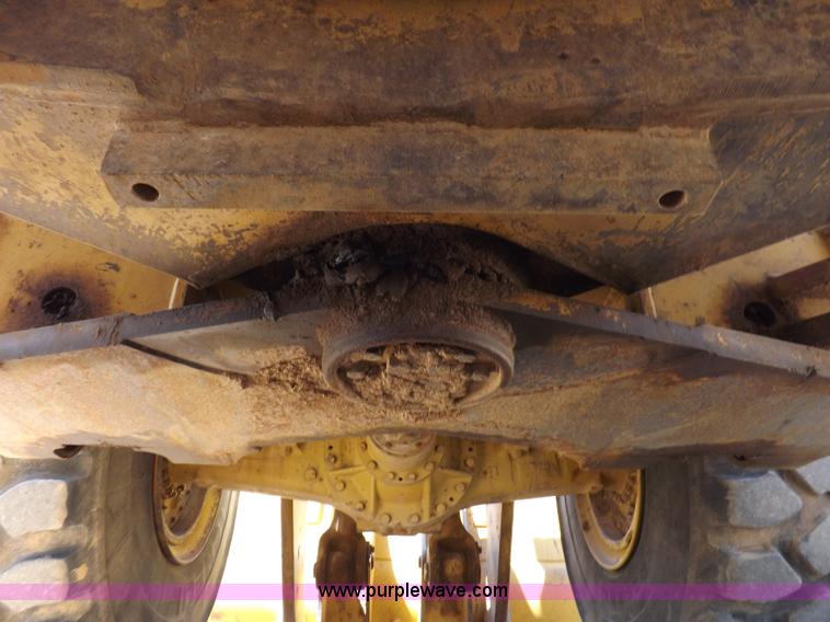 image for item H9142 1984 Caterpillar 980C wheel loader