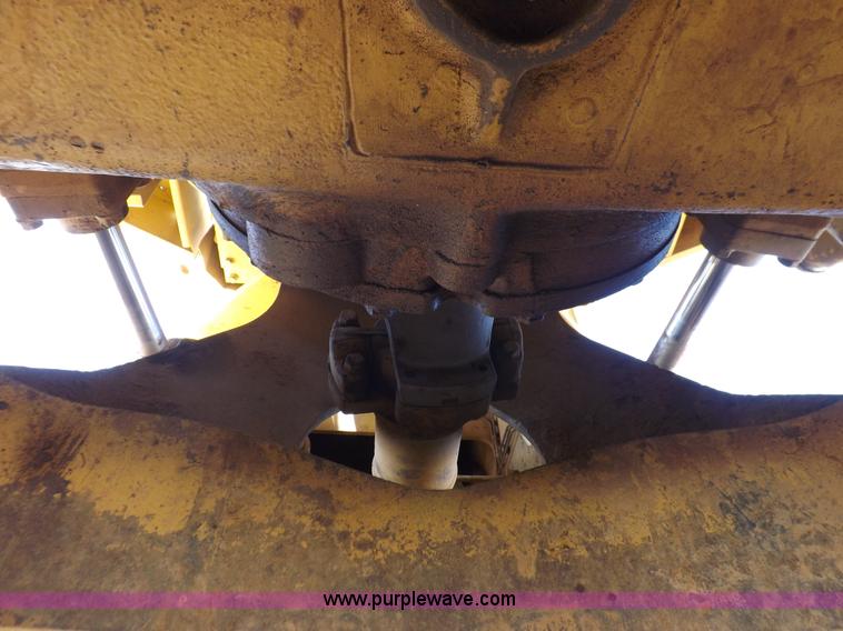 image for item H9142 1984 Caterpillar 980C wheel loader