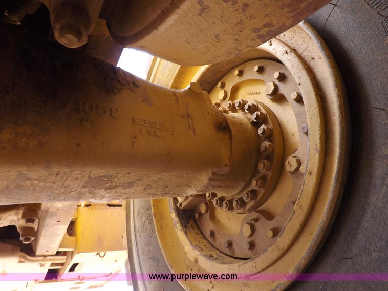 image for item H9142 1984 Caterpillar 980C wheel loader