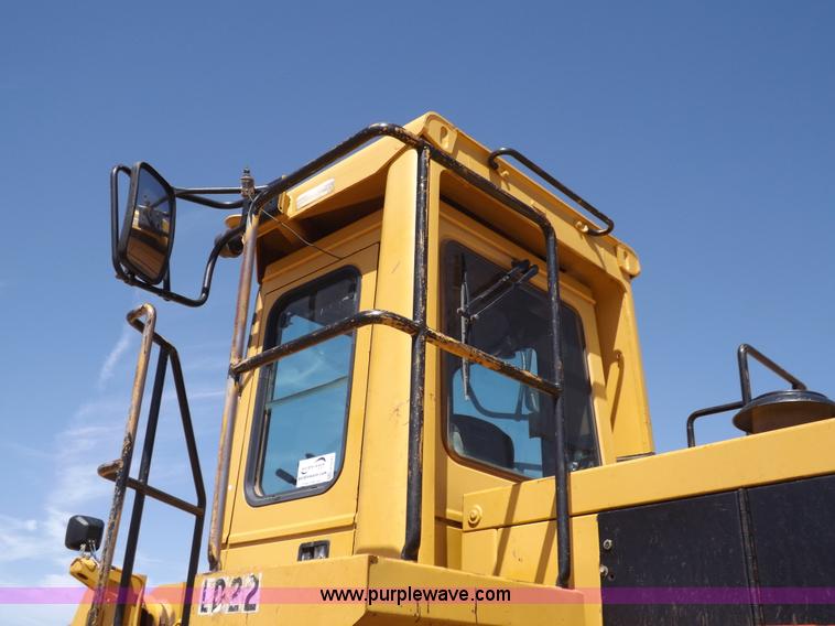 image for item H9142 1984 Caterpillar 980C wheel loader