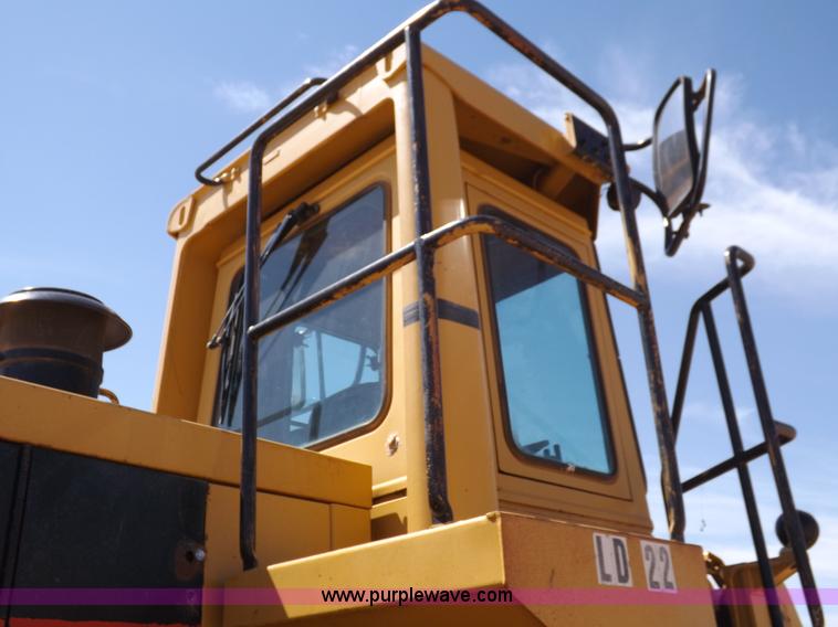 image for item H9142 1984 Caterpillar 980C wheel loader
