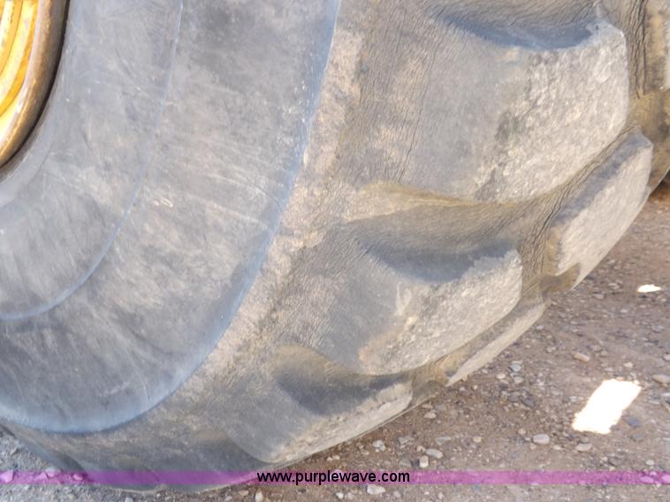 image for item H9142 1984 Caterpillar 980C wheel loader