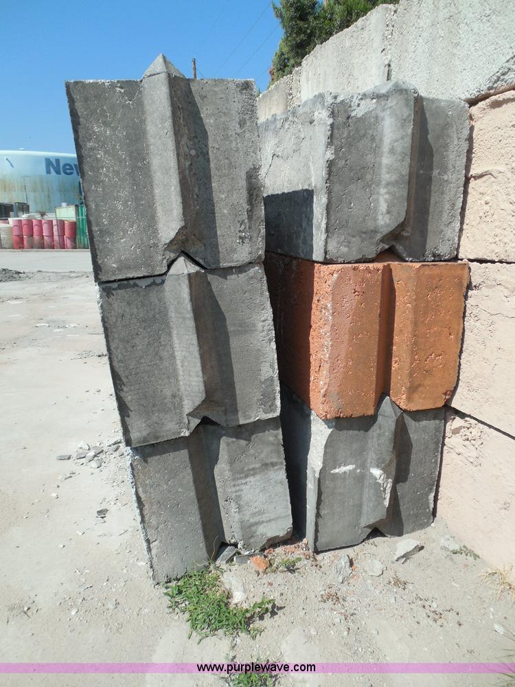 image for item I3292 (24) stacking concrete bunker blocks