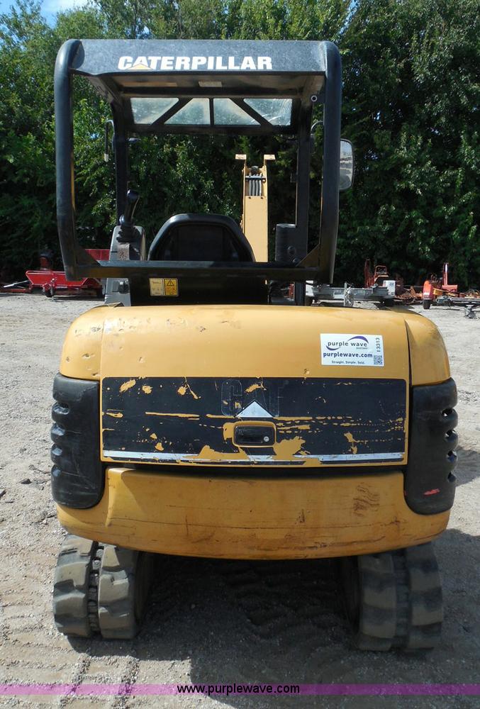 image for item I3313 2006 Caterpillar 302.5 mini excavator