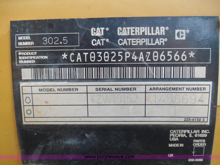 image for item I3313 2006 Caterpillar 302.5 mini excavator