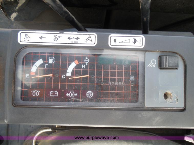 image for item I3313 2006 Caterpillar 302.5 mini excavator