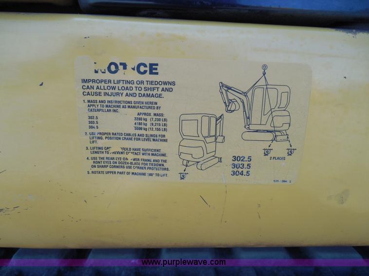 image for item I3313 2006 Caterpillar 302.5 mini excavator