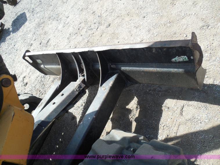 image for item I3313 2006 Caterpillar 302.5 mini excavator