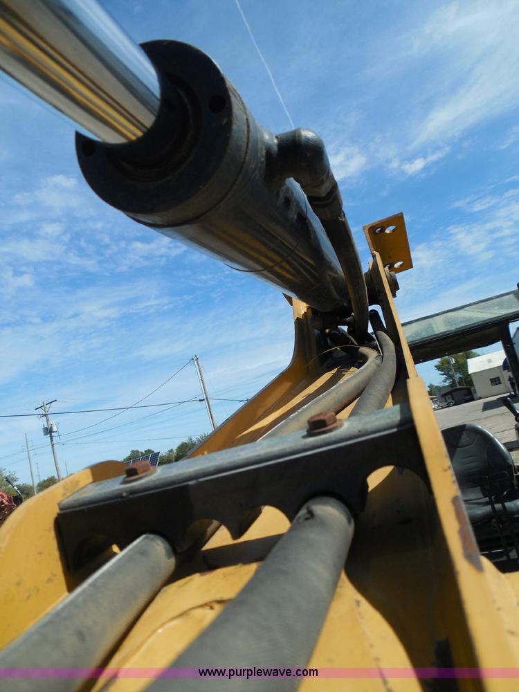 image for item I3313 2006 Caterpillar 302.5 mini excavator