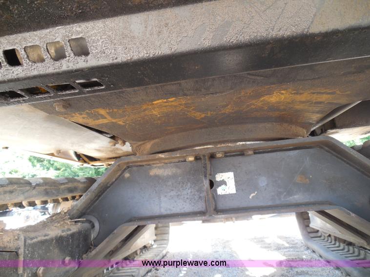 image for item I3313 2006 Caterpillar 302.5 mini excavator