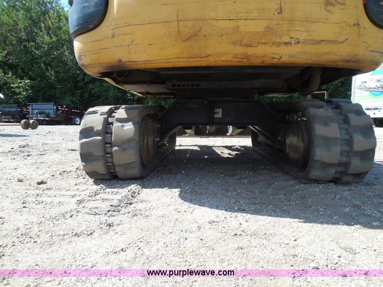 image for item I3313 2006 Caterpillar 302.5 mini excavator
