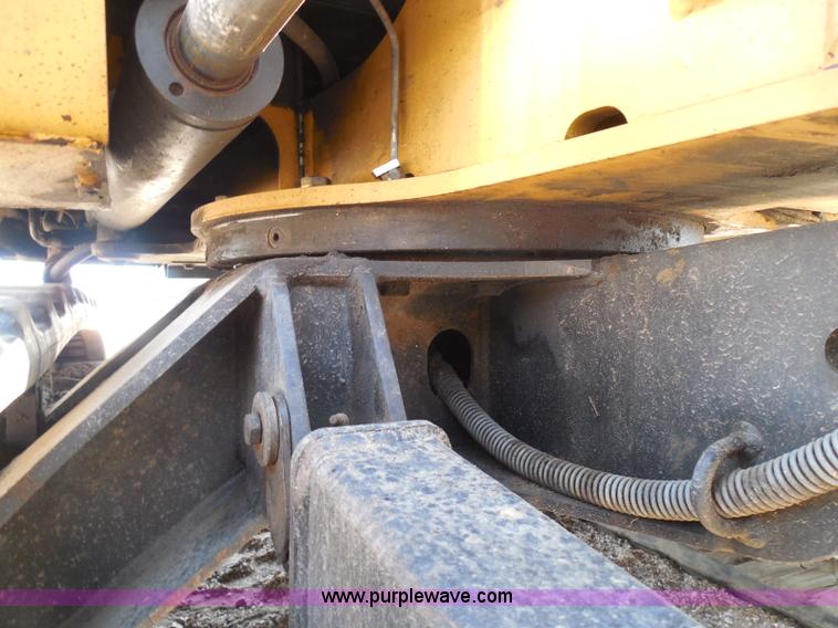 image for item I3313 2006 Caterpillar 302.5 mini excavator