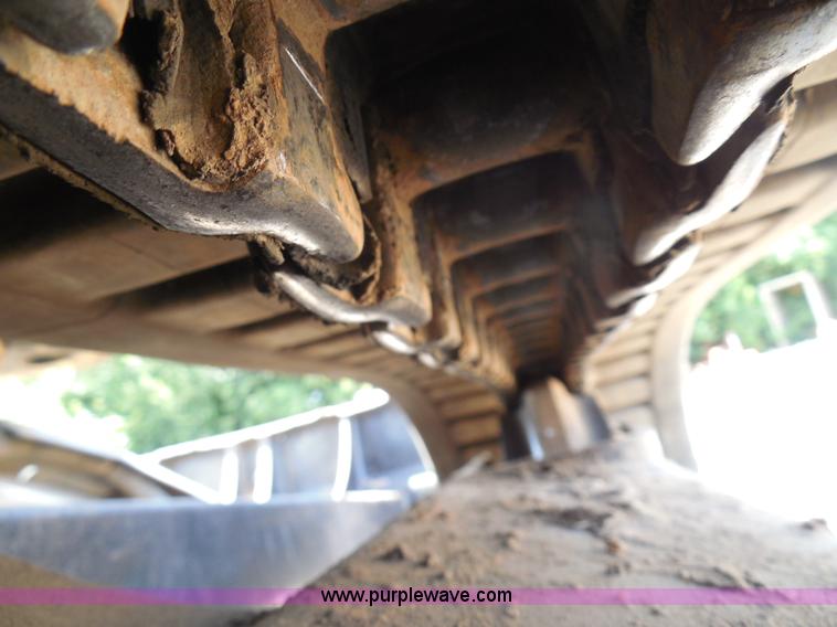 image for item I3313 2006 Caterpillar 302.5 mini excavator