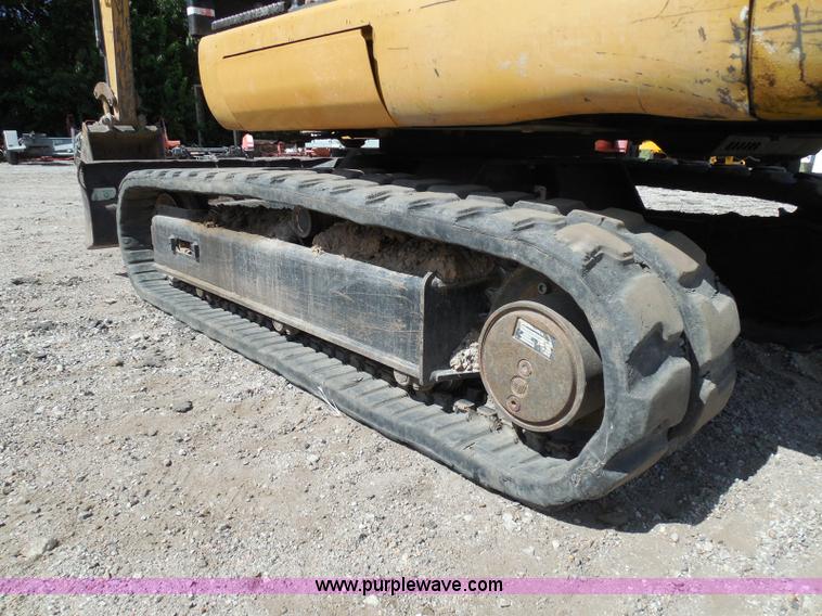 image for item I3313 2006 Caterpillar 302.5 mini excavator