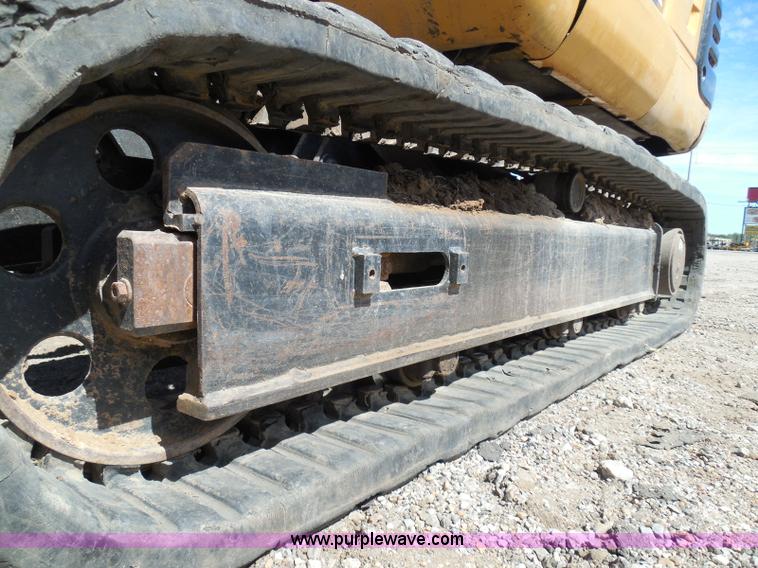 image for item I3313 2006 Caterpillar 302.5 mini excavator