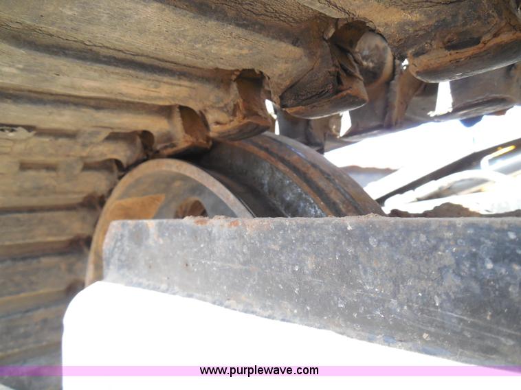 image for item I3313 2006 Caterpillar 302.5 mini excavator