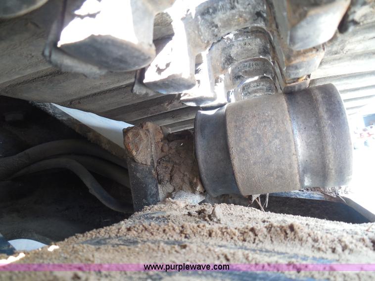 image for item I3313 2006 Caterpillar 302.5 mini excavator