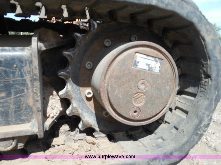 image for item I3313 2006 Caterpillar 302.5 mini excavator