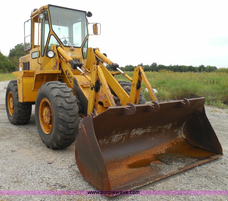 image for item I3336 1979 Clark 45C wheel loader