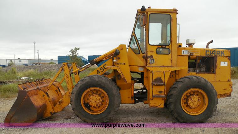 image for item I3336 1979 Clark 45C wheel loader