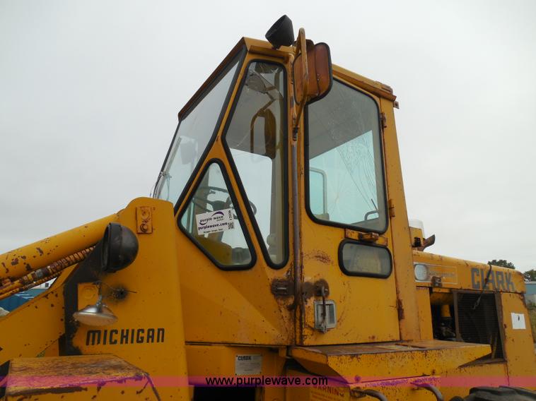 image for item I3336 1979 Clark 45C wheel loader