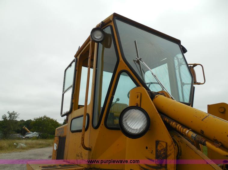 image for item I3336 1979 Clark 45C wheel loader