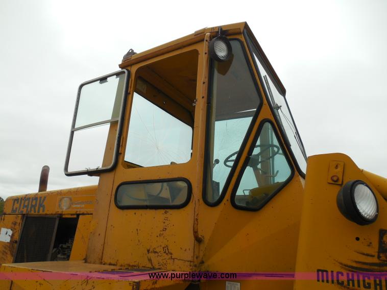 image for item I3336 1979 Clark 45C wheel loader