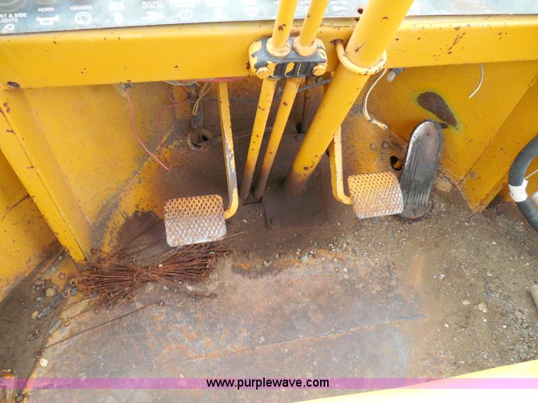 image for item I3336 1979 Clark 45C wheel loader