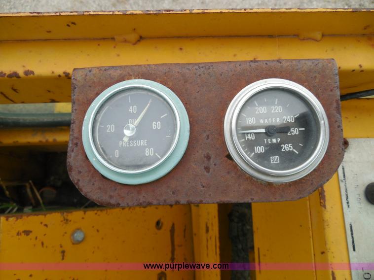 image for item I3336 1979 Clark 45C wheel loader